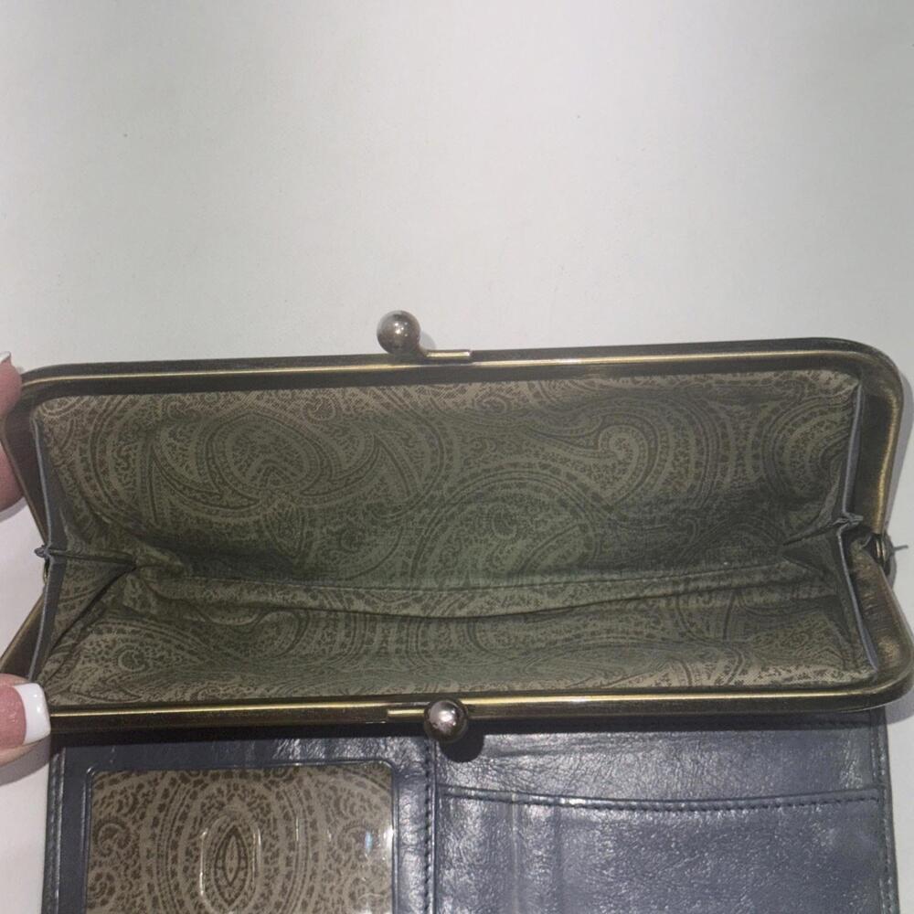 Vintage Y2K Hobo Embossed Leather Teal Carry All Clutch Equestrian Rachel Wallet - Picture 10 of 15
